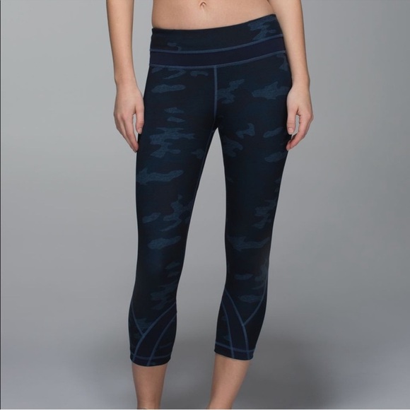 Lululemon run inspired crop camp oil silk blue - Picture 3 of 12